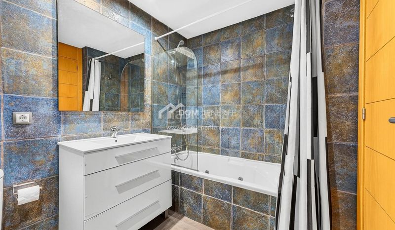 Foto dca499bf-18ae-458d-8dd4-6171b7e94202. Casa amb aparcament piscina a Callao Salvaje - Playa Paraíso Adeje