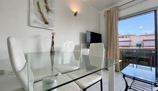 Rent Apartment in Los Cristianos. Se alquila para larga temporada minimo 6 meses! fantástico apart