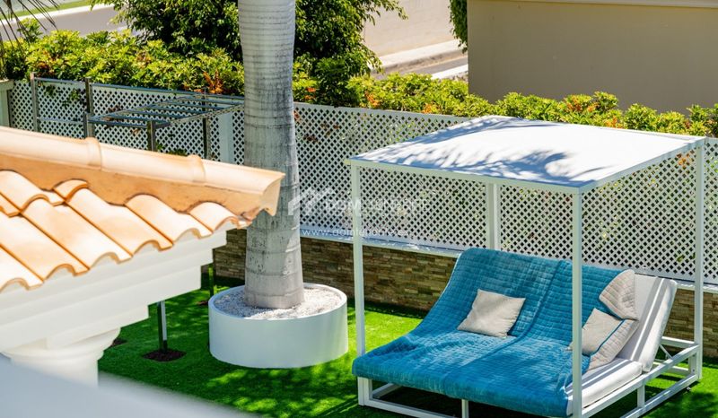 Foto ad5208f0-feeb-487e-88a5-215eb88bd974. Casa a La Caleta Adeje