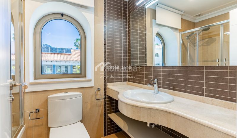 Foto b60d2133-f095-4e7b-b7a2-0edd904d5262. Casa a La Caleta Adeje