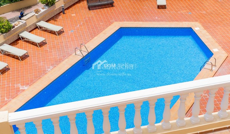Foto 53f8c39b-018e-4956-980d-01fed9ec492e. Pis amb aparcament piscina a Torviscas Centro y Alto Adeje