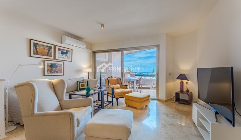 Foto e27b771b-b4af-4d6c-b83a-cbc7b28c8888. Piso dom tenerife real estate presenta un elegante ático dúplex en la codiciada comunidad costera de palmmar, en la soleada costa sur d en Arona