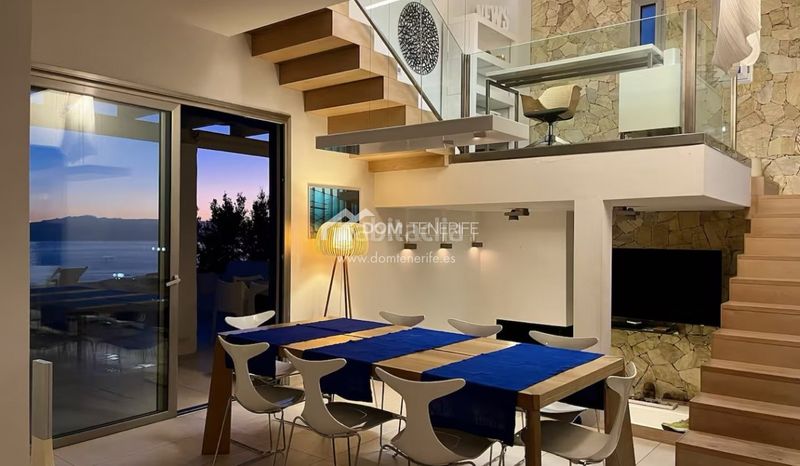 Foto a4c7242f-5cea-4b17-9672-8150e0773e45. Casa amb calefacció aparcament piscina a Torviscas Centro y Alto Adeje