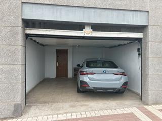 Alquiler Parking coche en Paseo san antonio 57. Cristian