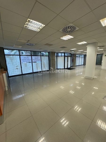 Foto 2e7083e0-4d68-42d6-97b8-de38c4ce0b59. Alquiler local comercial en calle josé franchy roca 36 cristian en Palmas de Gran Canaria (Las)