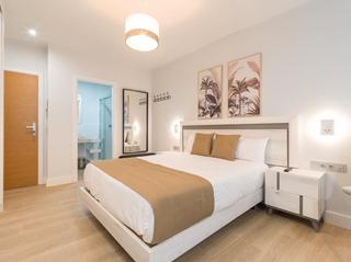 Alquiler Apartamento en Calle la naval 122. Ricardo