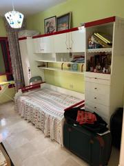 Piso en Calle veintinueve de abril 22. Inmobiliaria pone a la venta una excelente vivienda de 82 m² en
