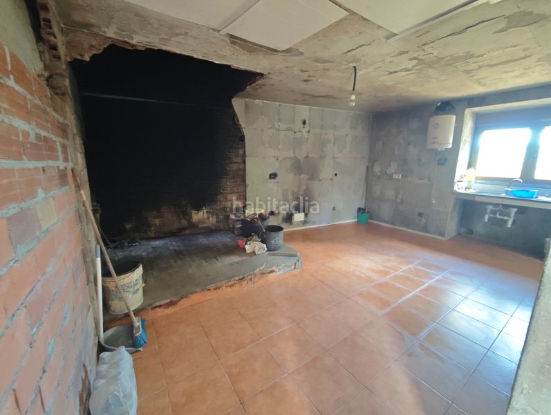 Foto 50f668a7-93ae-463d-9673-1fe8a660a2ff. Casa en rua orxeira 9 casa de piedra a restaurar en xesteda, en Cerceda