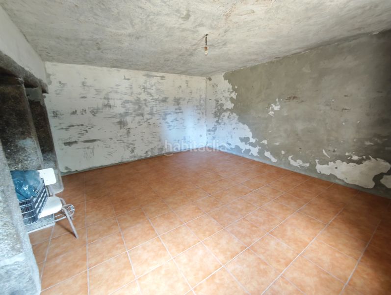 Foto 70c28bde-5061-4cdd-911e-ebdd48445f31. Casa en rua orxeira 9 casa de piedra a restaurar en xesteda, en Cerceda