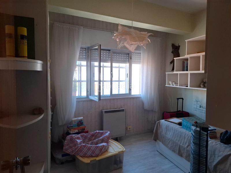 Foto 4b04c9c0-4d83-4c39-8758-bf0704a3088f. Edifici a rúa josé antonio 18 a Ordes