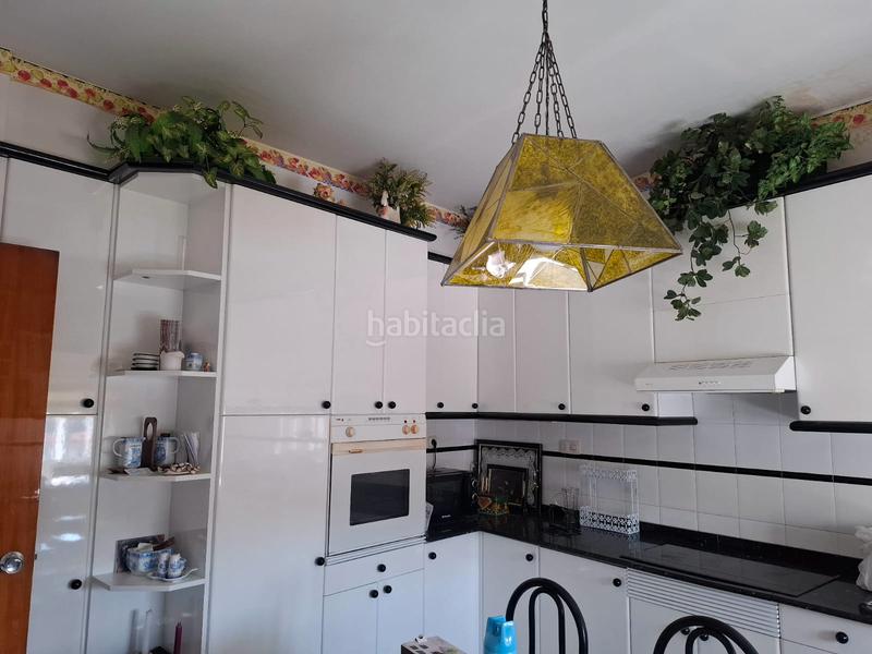 Foto 9f5b7ccf-e3d5-4617-b8e5-867f58b5d84b. Edifici a rúa josé antonio 18 a Ordes