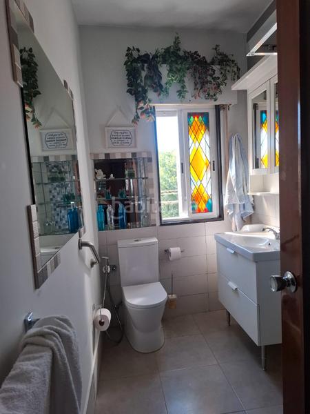 Foto aa1a9d6b-d61e-4a8f-b0dc-e8c3ab93da0a. Edifici a rúa josé antonio 18 a Ordes