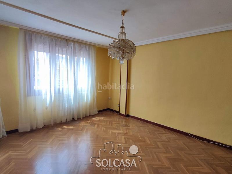 Foto 4a85bfff-244c-4ae7-b827-f91060d7ed75. Pis amb calefacció aparcament a La Victoria - Puente Jardín Valladolid