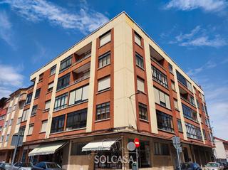 Appartement  Calle villanubla. Piso con garaje doble en la victoria!