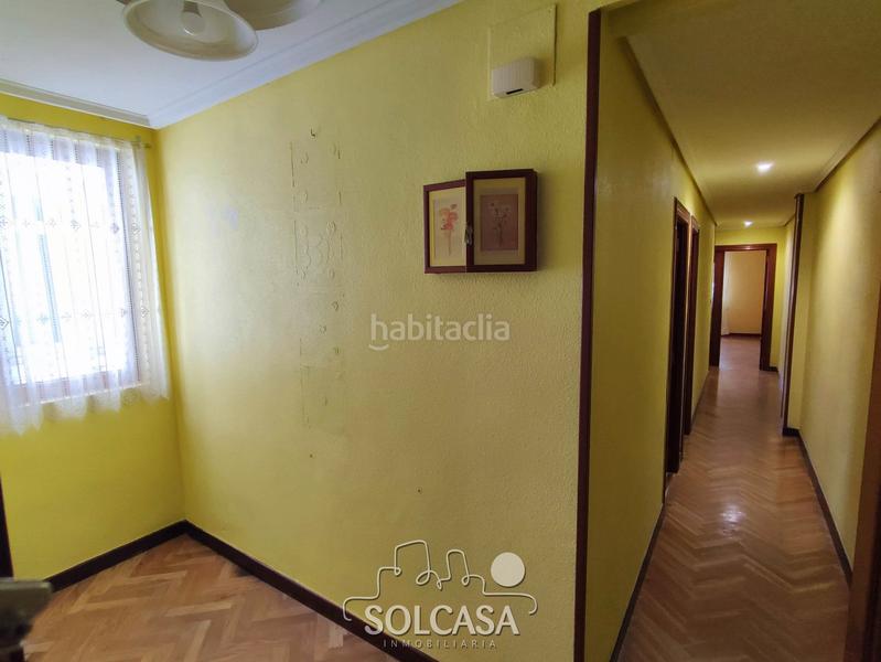 Foto e6cd2b9d-e9f5-47e9-bbea-8eee8e5bf4ce. Pis amb calefacció aparcament a La Victoria - Puente Jardín Valladolid