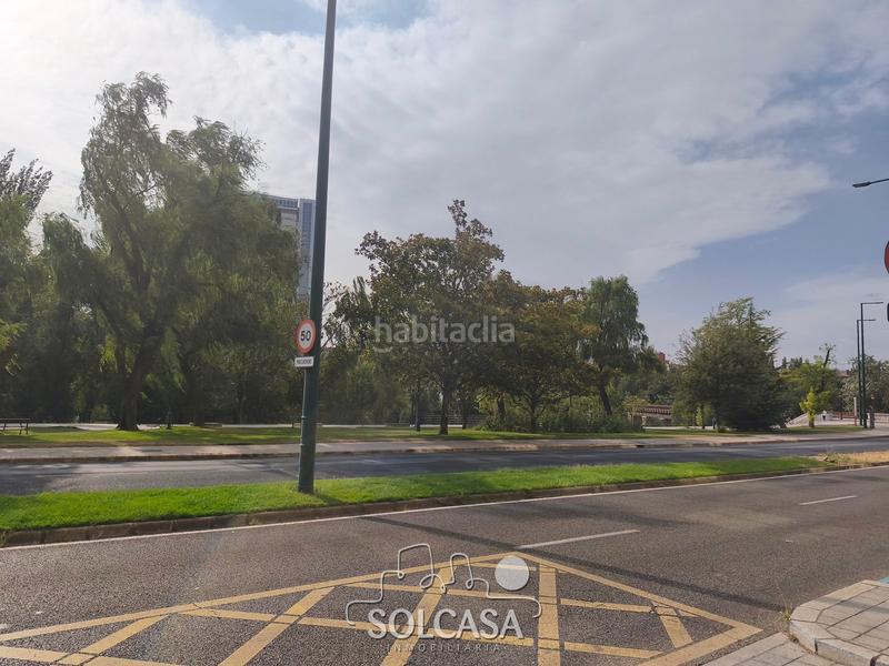 Foto 6091ebfa-9ca1-4a4a-a34f-4d48a85957f1. Aparcament cotxe a paseo isabel la catolica 29 a Valladolid