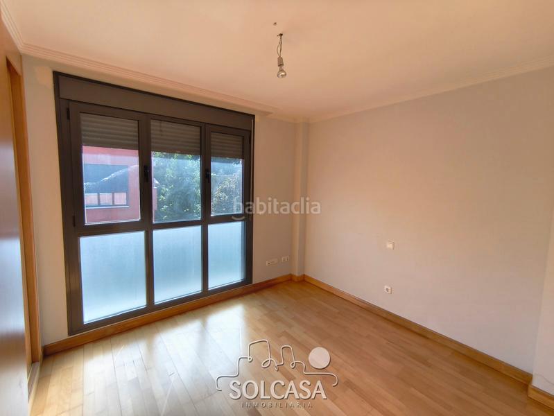 Foto a2da8729-7bab-43f6-a807-32c3f02f0b5c. Casa bifamiliare con riscaldamento parcheggio in La Victoria - Puente Jardín Valladolid