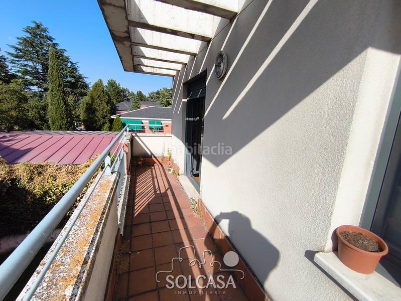 Foto c5fc8596-a6ea-40e5-8b92-abc379bdc99f. Casa bifamiliare con riscaldamento parcheggio in La Victoria - Puente Jardín Valladolid