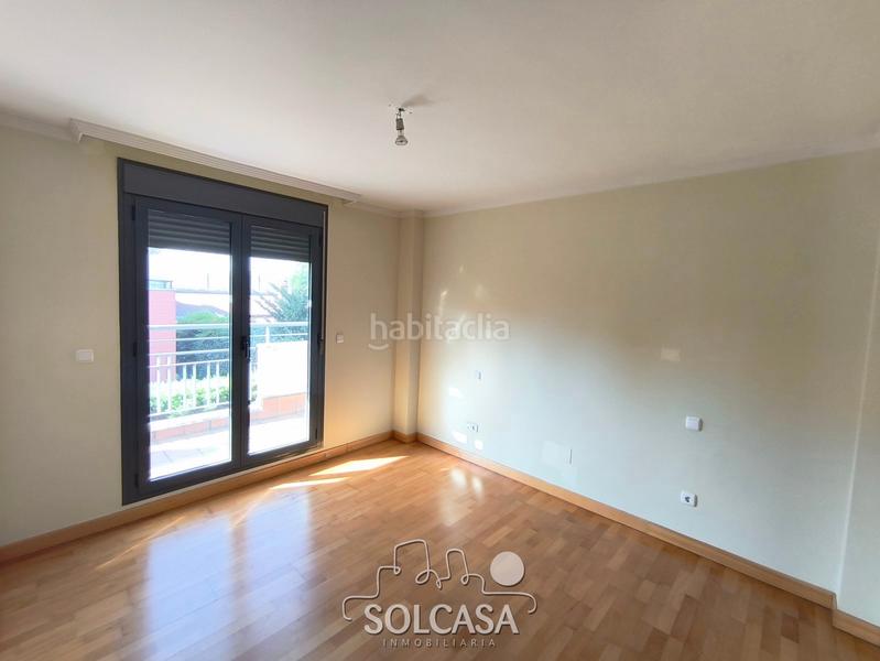 Foto ca109c27-f331-4839-98a3-aaf327a027e4. Casa bifamiliare con riscaldamento parcheggio in La Victoria - Puente Jardín Valladolid