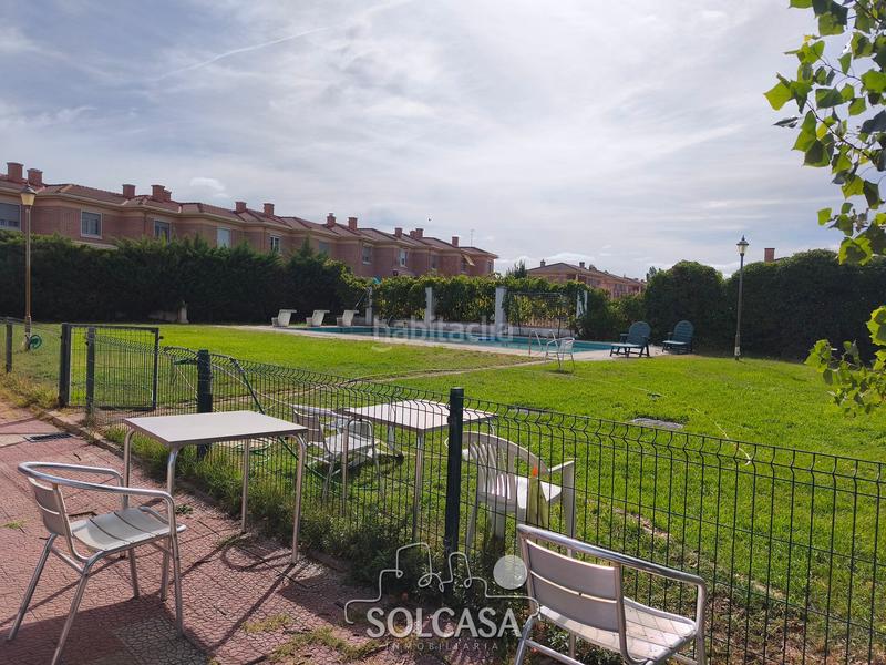 Foto 50691d47-1807-4be1-8cc6-839289dfe1c1. Chalet mágnifico chalet independiente en urb. las aceñas () con piscina y nave de 200m en parcela urbana de 3700m en Simancas