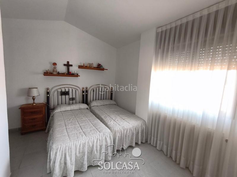 Foto 89f00354-4f3f-40e8-9ca4-9b853010a728. Chalet mágnifico chalet independiente en urb. las aceñas () con piscina y nave de 200m en parcela urbana de 3700m en Simancas