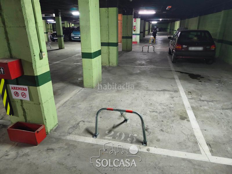 Foto 0482f283-67ca-4fda-9599-32283e703402. Aparcament cotxe a La Victoria - Puente Jardín Valladolid