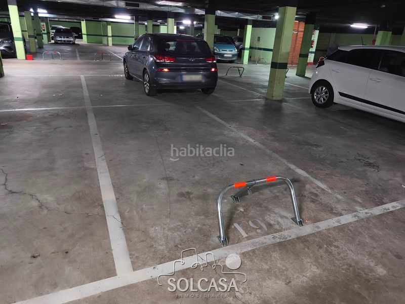 Foto 05d4f00e-14da-4327-9f5e-e255f9804352. Aparcament cotxe a La Victoria - Puente Jardín Valladolid