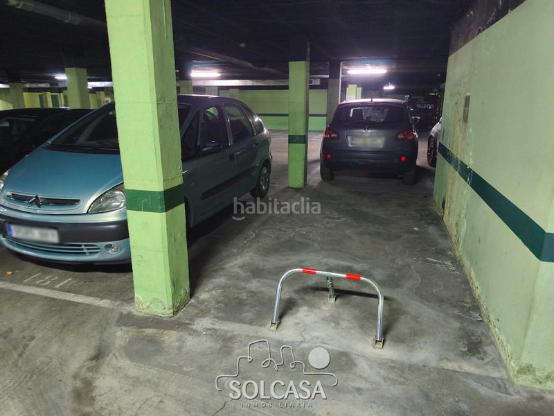 Foto dbd3236f-1a06-4a55-860a-83f766531d8f. Aparcament cotxe a La Victoria - Puente Jardín Valladolid