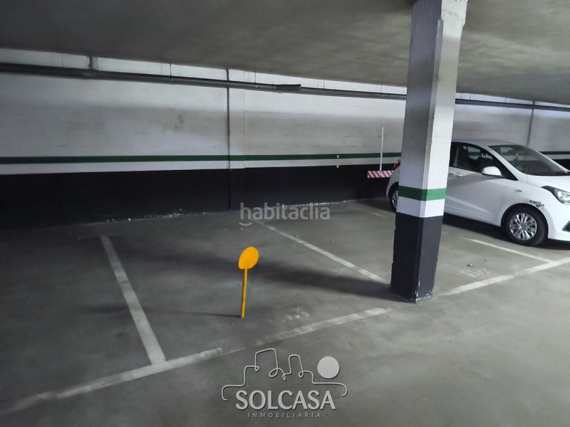 Foto 8e5c560b-025f-4462-8d55-ef088132ce26. Aparcament cotxe a La Victoria - Puente Jardín Valladolid