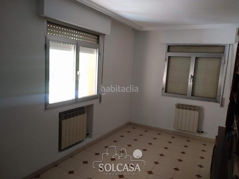 Foto fd9d77b2-ba6f-4b32-98d4-caa5d9eb40d8. Casa bifamiliare in calle fuente el sol 69 in La Victoria - Puente Jardín Valladolid