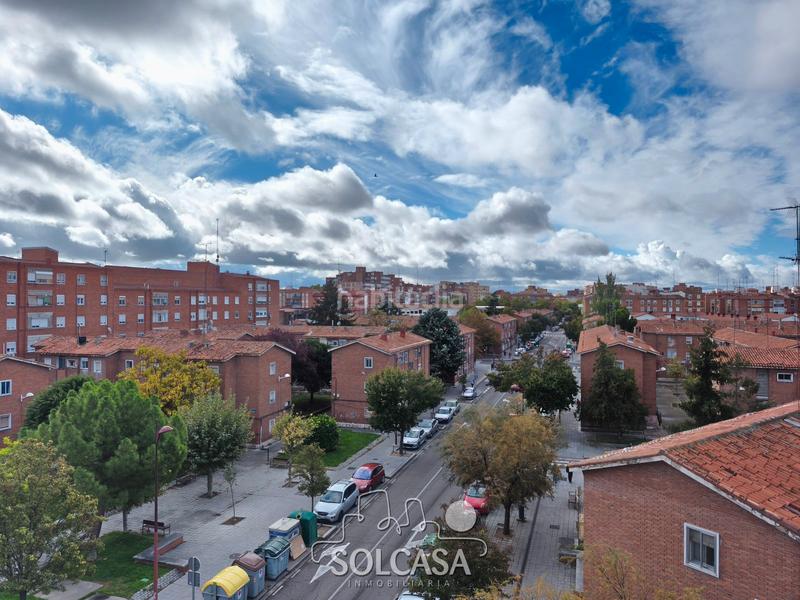 Foto 2556d21a-c9eb-4ff0-be18-ec576e35ea8e. Pis amb calefacció aparcament a Pajarillos Bajos Valladolid