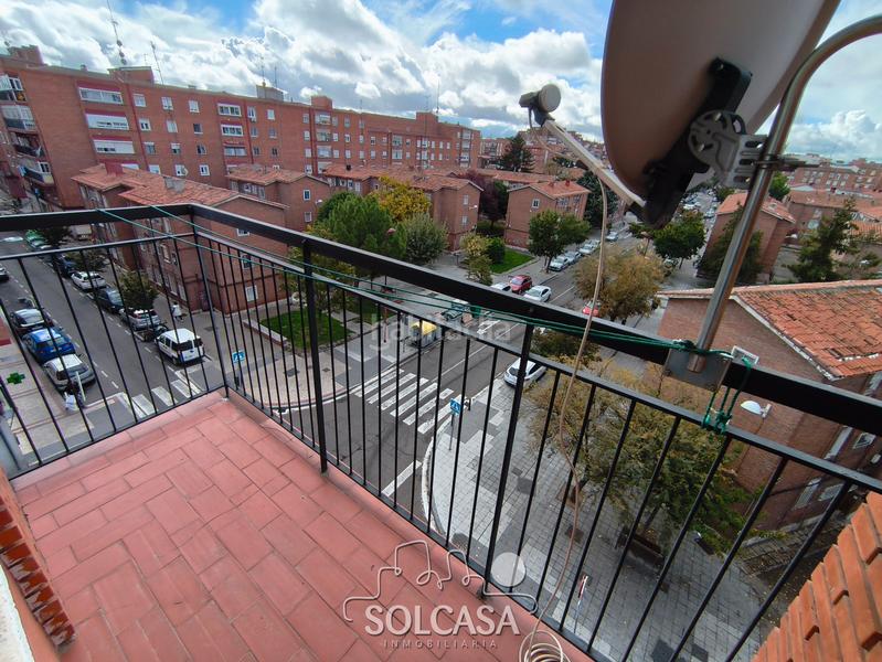 Foto c2f783a1-9729-4172-b832-94aa042555b4. Pis amb calefacció aparcament a Pajarillos Bajos Valladolid