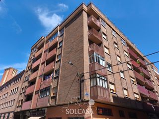 Pis a Calle Dársena