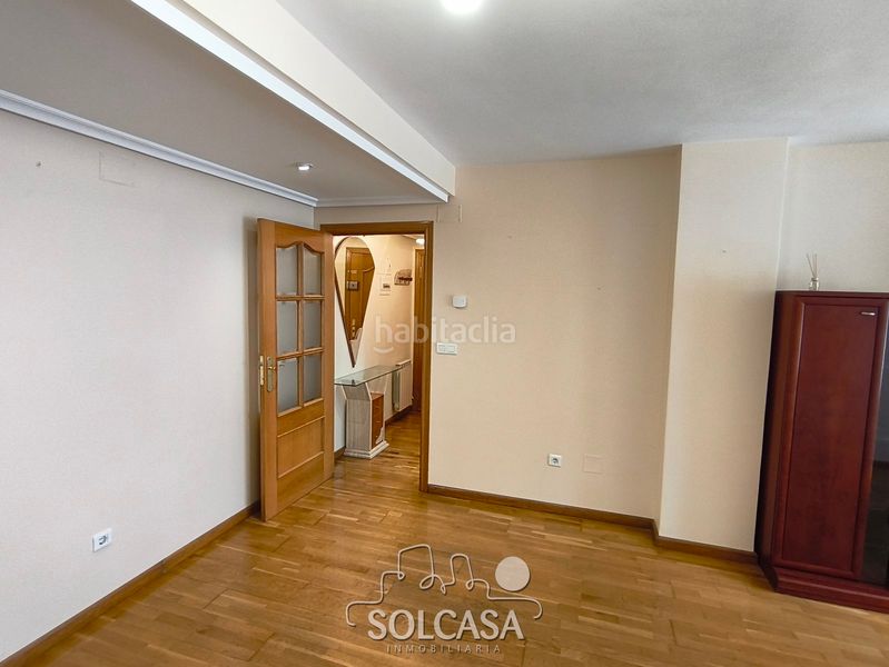 Foto f397abaf-eec5-4f9d-94fc-82a75acfe0f6. Pis amb calefacció aparcament a La Victoria - Puente Jardín Valladolid