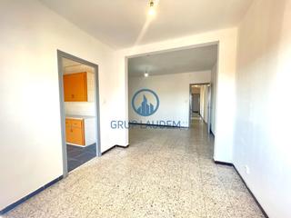Piso en Centre. Oportunidad en el centro
