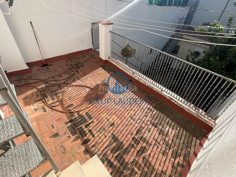 Foto 555527f1-9333-4e53-b99a-077ef56aac76. Casa a Eixample Mataró