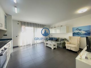 Etagenwohnung in Centre. Piso + parking + trastero