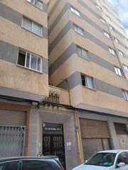 Pis a Calle flor 1. Piso en zona barriada, calle la flor