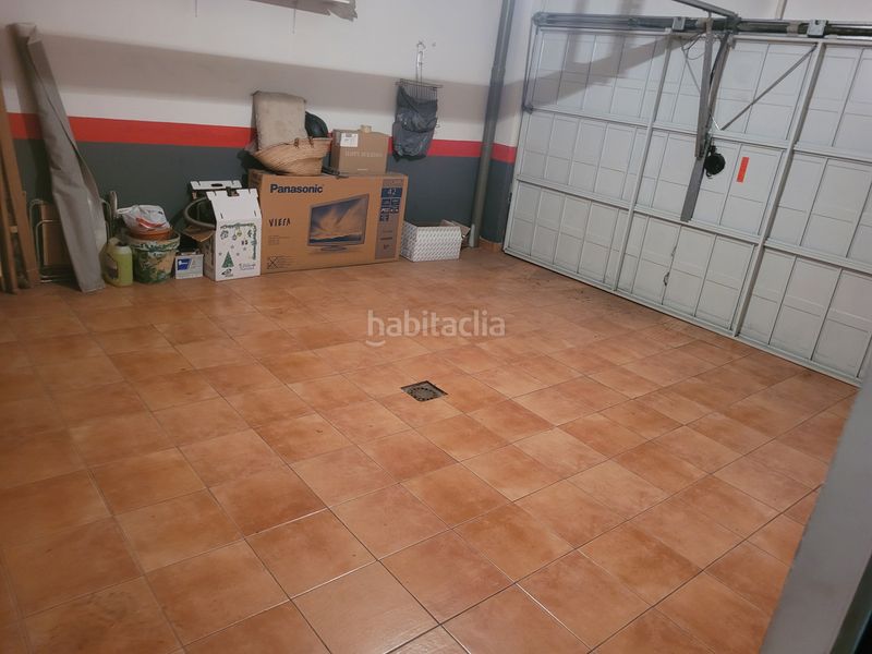 Foto 01cfe032-f023-4def-b650-caf340e592bd. Casa adossada amb xemeneia calefacció aparcament a Soria