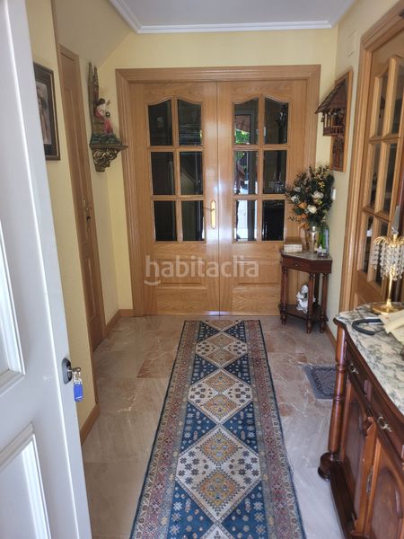 Foto 06ace777-6635-48ee-af19-0d4e4b334225. Casa adossada amb xemeneia calefacció aparcament a Soria