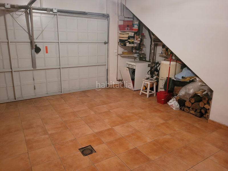 Foto 5d1606d2-d49d-4188-b418-46bcd7634295. Casa adossada amb xemeneia calefacció aparcament a Soria