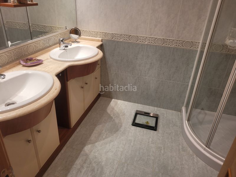 Foto fb605c0a-7be4-469a-8c98-b63a6b264de4. Casa adossada amb xemeneia calefacció aparcament a Soria