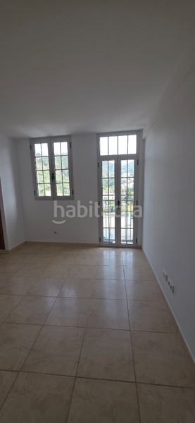 Foto 5e84ab33-18a0-4bd4-8b11-030277fb2df4. Casa adossada amb aparcament a Teror pueblo Teror