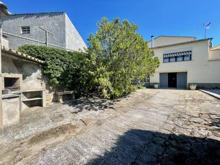 Casa  Raval dels torrents. Casa rural con terreno rstico de 8.500m2