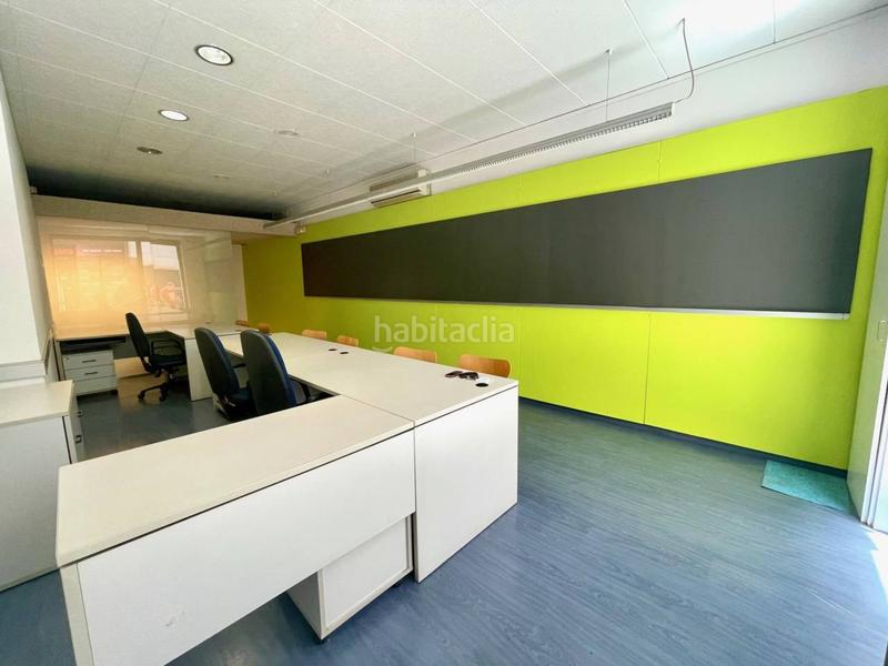 Foto c59c2fe6-d39f-4d3f-91e8-15afd7aba4e5. Alquiler oficina despacho en alquiler en centrepasseig i rodalies08242 en Manresa