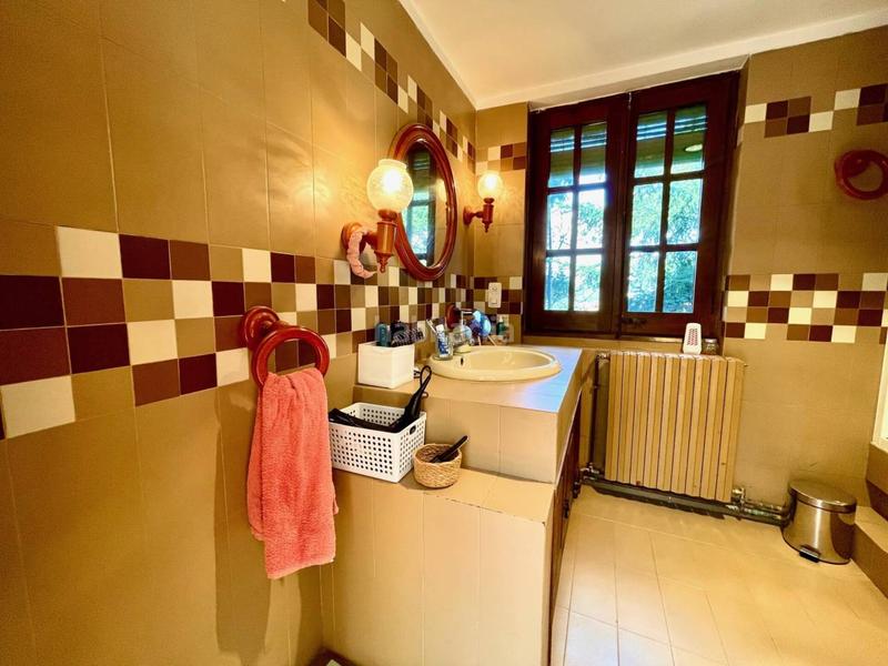 Foto a63ed636-64ec-44bc-bb5f-e82f77db07f6. Bauernhof mit heizung parking in Castellgalí