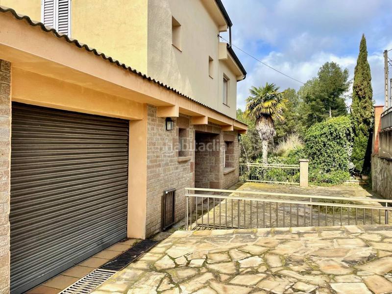 Foto 81c45d44-a727-4334-b232-040137d2cf8d. Casa con parcheggio piscina in Castellnou de Bages