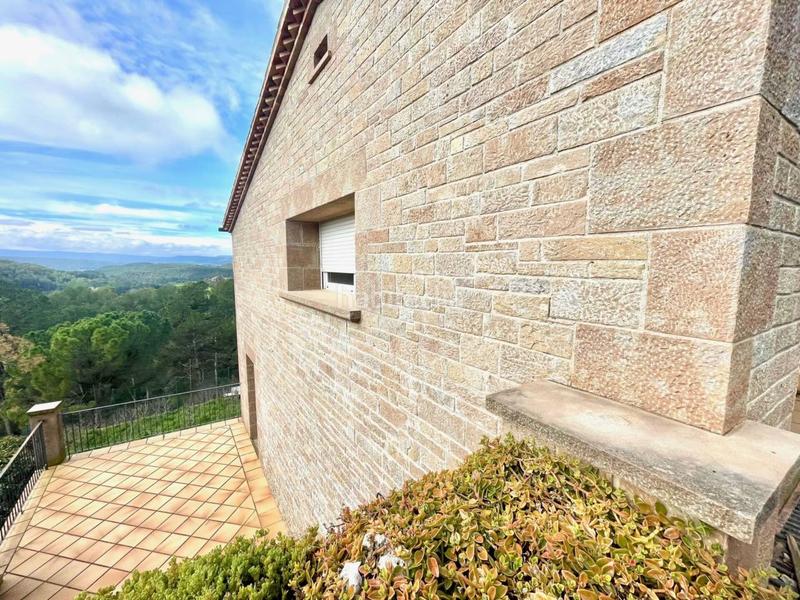 Foto c9aa1ddd-7514-4648-9679-d9e0342603d8. Casa con parcheggio piscina in Castellnou de Bages