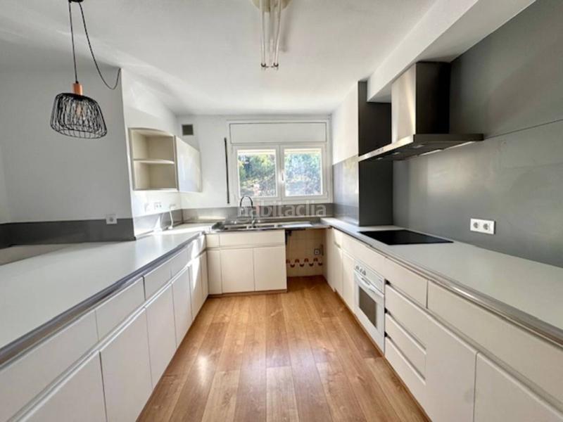 Foto 17fea84f-0b04-40c8-9a7a-7515c7adc5de. Zweistöckige wohnung mit heizung parking in Centre - Passeig i Rodalies Manresa