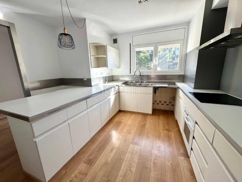 Foto 504db843-4724-42de-892a-e2ec0763358a. Zweistöckige wohnung mit heizung parking in Centre - Passeig i Rodalies Manresa